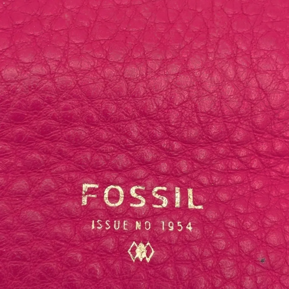 FOSSIL LEATHER Long Live Vintage coin purse/card wallet/phone case, dark pink